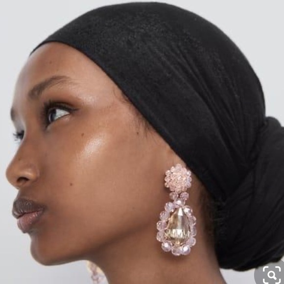 Zara crystal earrings - Picture 3 of 7